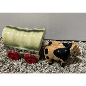Vintage Cow Covered Wagon Salt Pepper Shaker Set (Victoria Ceramics Japan)
